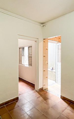 Casa para alugar com 59m², 2 quartos e sem vaga Casa para alugar com 59m², 2 quartos e sem vagaSala