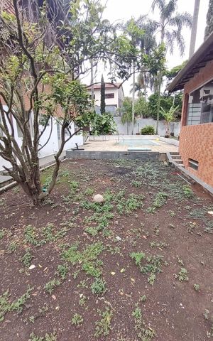 Casa de condomínio para alugar com 400m², 3 quartos e 4 vagas Casa de condomínio para alugar com 400m², 3 quartos e 4 vagasQuintal
