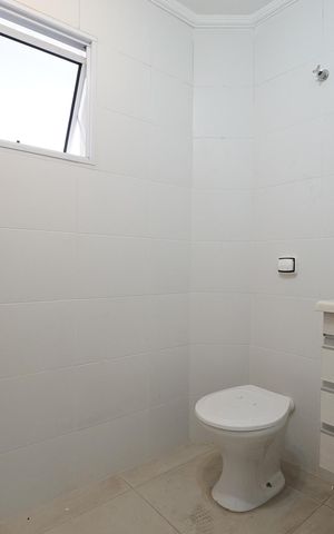 Casa à venda com 100m², 3 quartos e 1 vagaBanheiro