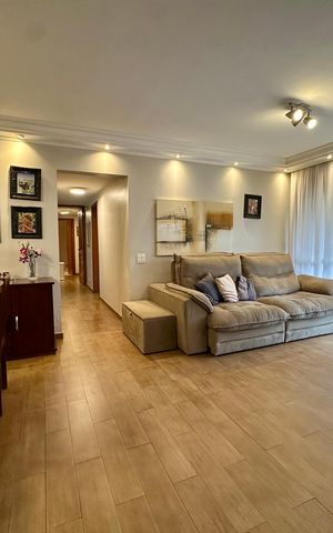Apartamento à venda com 160m², 4 quartos e 2 vagas Apartamento à venda com 160m², 4 quartos e 2 vagasSala