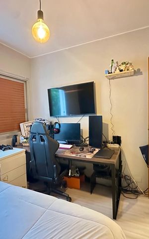 Apartamento à venda com 160m², 4 quartos e 2 vagas Apartamento à venda com 160m², 4 quartos e 2 vagasQuarto 2