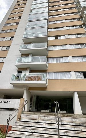 Apartamento à venda com 160m², 4 quartos e 2 vagas Apartamento à venda com 160m², 4 quartos e 2 vagasFachada