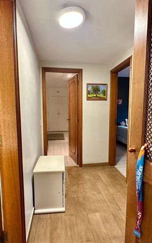 Apartamento à venda com 160m², 4 quartos e 2 vagas Apartamento à venda com 160m², 4 quartos e 2 vagasCorredor
