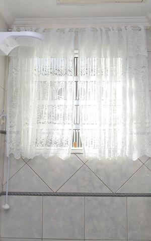 Casa à venda com 210m², 3 quartos e 2 vagasBanheiro 1 - Suíte