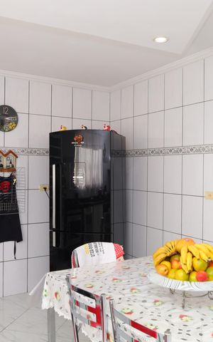 Casa à venda com 210m², 3 quartos e 2 vagasCozinha