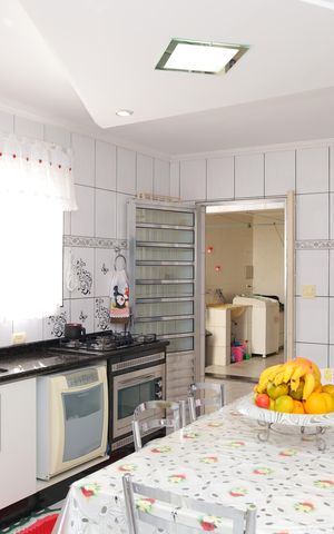 Casa à venda com 210m², 3 quartos e 2 vagasCozinha