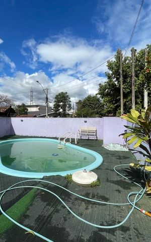 Casa para alugar com 360m², 4 quartos e 3 vagas