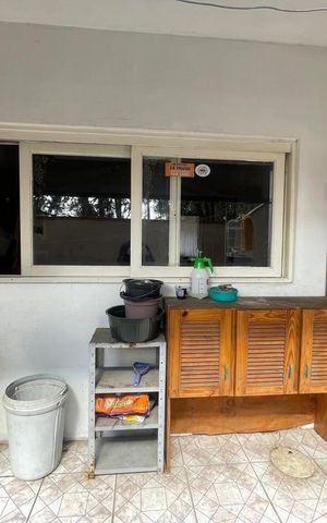 Casa para alugar com 360m², 4 quartos e 3 vagas