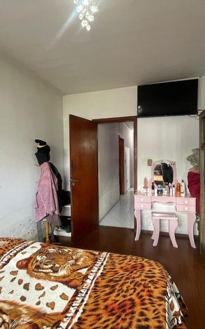 Casa para alugar com 360m², 4 quartos e 3 vagas