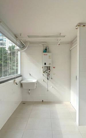 Apartamento para alugar com 162m², 2 quartos e 1 vaga Apartamento para alugar com 162m², 2 quartos e 1 vagaÁrea de Serviço