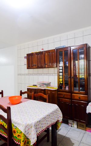 Casa à venda com 125m², 3 quartos e 2 vagasCozinha