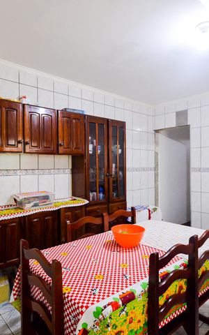 Casa à venda com 125m², 3 quartos e 2 vagasCozinha
