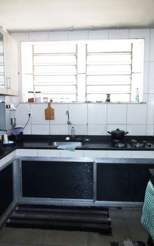 Casa à venda com 240m², 4 quartos e 3 vagasCozinha