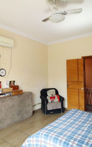 Casa à venda com 240m², 4 quartos e 3 vagasQuarto 4