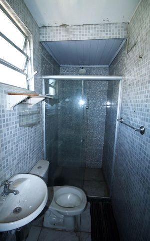 Casa à venda com 240m², 4 quartos e 3 vagasBanheiro - Terraço