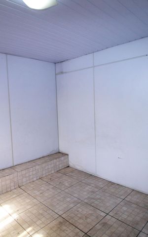 Casa à venda com 240m², 4 quartos e 3 vagasQuarto 1 - Terraço