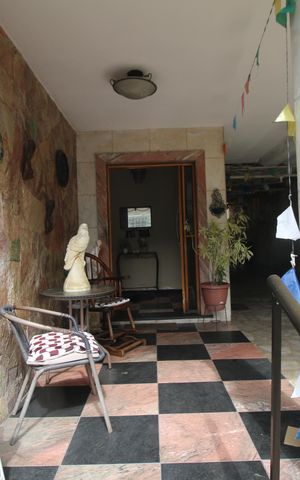 Casa à venda com 240m², 4 quartos e 3 vagasVaranda