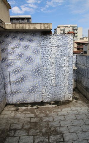Casa à venda com 240m², 4 quartos e 3 vagasÁrea de Serviço - Terraço