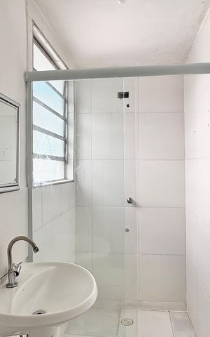 Casa para alugar com 55m², 1 quarto e sem vagaBanheiro