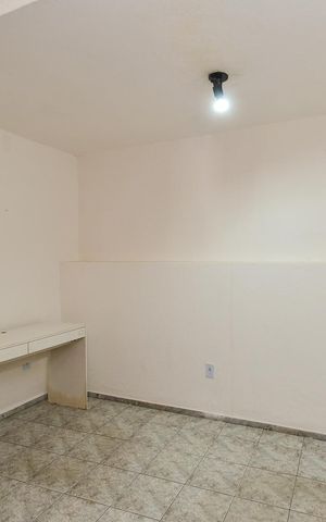 Casa para alugar com 160m², 3 quartos e 2 vagas Casa para alugar com 160m², 3 quartos e 2 vagasQuarto2