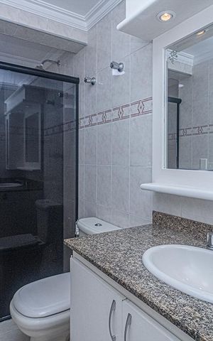Apartamento para alugar com 120m², 4 quartos e 3 vagas Apartamento para alugar com 120m², 4 quartos e 3 vagasBanheiro da Suíte 1