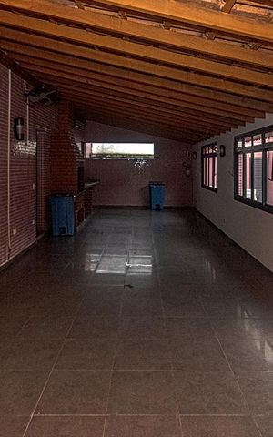 Apartamento para alugar com 120m², 4 quartos e 3 vagas Apartamento para alugar com 120m², 4 quartos e 3 vagasÁrea comum