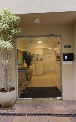 Apartamento à venda com 40m², 2 quartos e sem vagaFachada do bloco