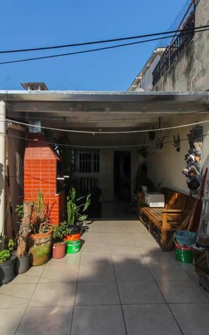 Casa à venda com 168m², 3 quartos e 1 vaga Casa à venda com 168m², 3 quartos e 1 vagaQuintal
