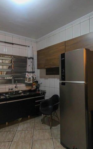 Casa à venda com 168m², 3 quartos e 1 vaga Casa à venda com 168m², 3 quartos e 1 vagaCozinha 2