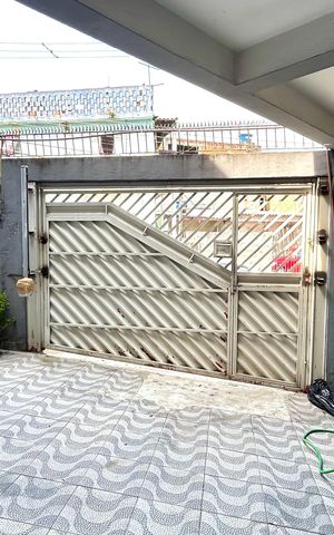 Casa para alugar com 76m², 3 quartos e 1 vaga Casa para alugar com 76m², 3 quartos e 1 vagaGaragem