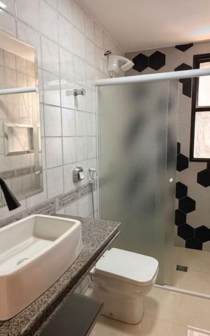 Apartamento para alugar com 165m², 4 quartos e 2 vagas Apartamento para alugar com 165m², 4 quartos e 2 vagasBanheiro