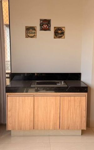 Apartamento para alugar com 165m², 4 quartos e 2 vagas Apartamento para alugar com 165m², 4 quartos e 2 vagasVaranda