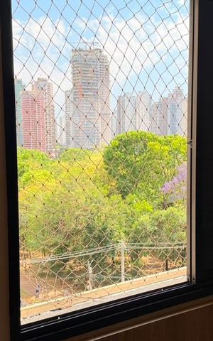 Apartamento para alugar com 165m², 4 quartos e 2 vagas Apartamento para alugar com 165m², 4 quartos e 2 vagasVista