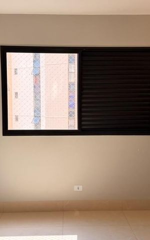 Apartamento para alugar com 165m², 4 quartos e 2 vagas Apartamento para alugar com 165m², 4 quartos e 2 vagasQuarto