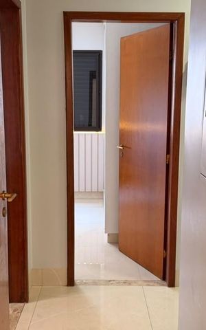 Apartamento para alugar com 165m², 4 quartos e 2 vagas Apartamento para alugar com 165m², 4 quartos e 2 vagasCorredor