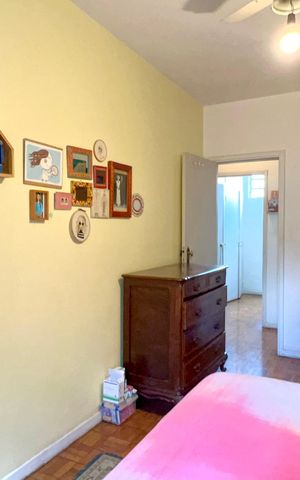 Casa à venda com 280m², 3 quartos e 2 vagas Casa à venda com 280m², 3 quartos e 2 vagasSuite