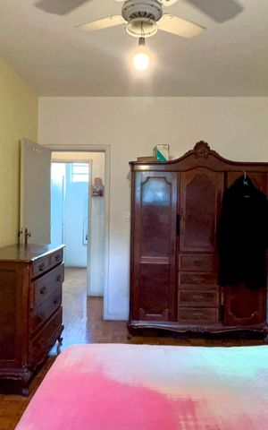 Casa à venda com 280m², 3 quartos e 2 vagas Casa à venda com 280m², 3 quartos e 2 vagasSuite