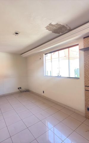 Casa de condomínio à venda com 757m², 8 quartos e 8 vagas Casa de condomínio à venda com 757m², 8 quartos e 8 vagasQuarto Suíte 2