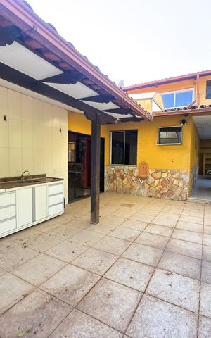 Casa de condomínio à venda com 757m², 8 quartos e 8 vagas Casa de condomínio à venda com 757m², 8 quartos e 8 vagasChurrasqueira