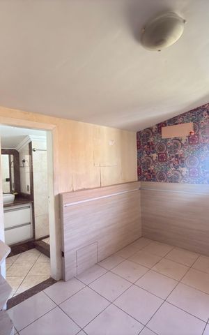 Casa de condomínio à venda com 757m², 8 quartos e 8 vagas Casa de condomínio à venda com 757m², 8 quartos e 8 vagasQuarto Suíte 3