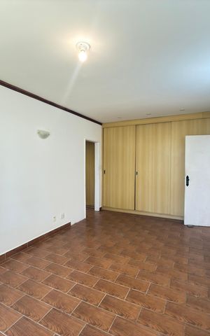 Casa de condomínio à venda com 757m², 8 quartos e 8 vagas Casa de condomínio à venda com 757m², 8 quartos e 8 vagasQuarto Suíte