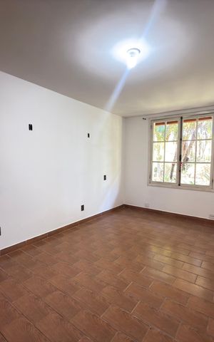 Casa de condomínio à venda com 757m², 8 quartos e 8 vagas Casa de condomínio à venda com 757m², 8 quartos e 8 vagasQuarto Suíte 1