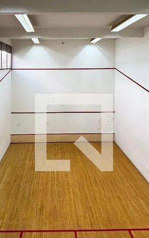 Apartamento à venda com 42m², 1 quarto e 2 vagas Apartamento à venda com 42m², 1 quarto e 2 vagasÁrea comum