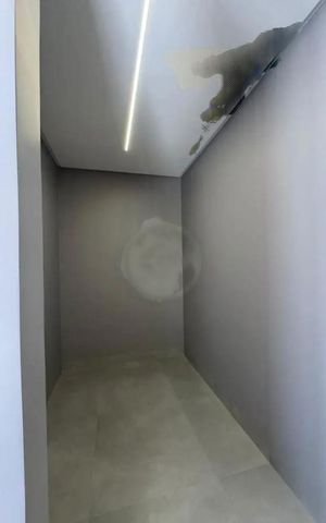 Casa à venda com 198m², 3 quartos e 6 vagas