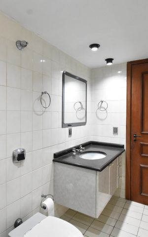 Apartamento para alugar com 200m², 4 quartos e 2 vagasBanheiro 2
