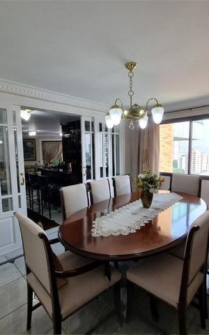 Apartamento à venda com 310m², 3 quartos e 5 vagas