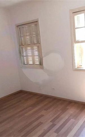 Casa de condomínio à venda com 140m², 2 quartos e 1 vaga