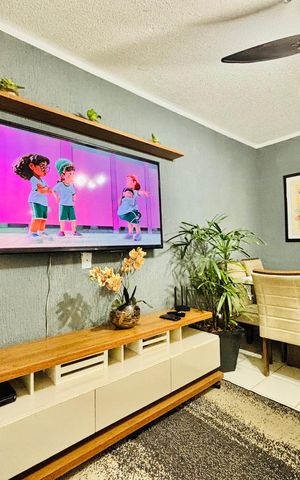 Apartamento à venda com 50m², 2 quartos e 1 vaga Apartamento à venda com 50m², 2 quartos e 1 vagaSala