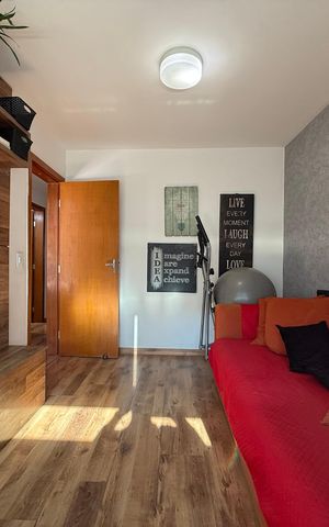 Apartamento à venda com 82m², 3 quartos e 2 vagasQuarto 3