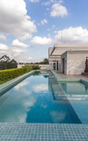 Apartamento para alugar com 50m², 1 quarto e 1 vagaPiscina